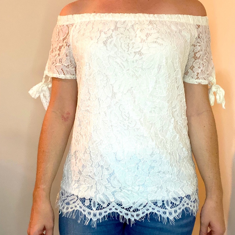 White lace off the shoulder top size large